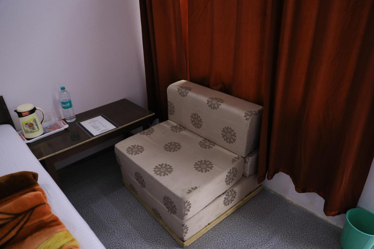 Rigveda Resort Barkot Ngoại thất bức ảnh